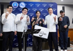 รัฐบาลดึง ‘เนเน่’ แขกพิเศษ นายกฯ โชว์พลังเสียงต้อนรับ 400 ผู้นำการเงินโลก