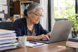 กรมการจัดหางาน หนุนวัยเก๋า 60+ มีงานทำ ดันเข้าโครงการสร้างอาชีพ