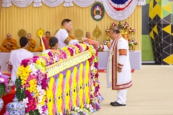 “พุฒิพงศ์ ปราสาททองโอสถ” รับพระราชทานปริญญาดุษฎีบัณฑิตกิตติมศักดิ์ ม.ราชภัฏอุบลราชธานี