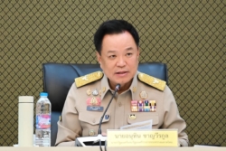 รัฐบาลคาดให้ฝ่ายค้านซักฟอกเร็วสุดต้น ธ.ค. เหตุรัฐมนตรีงานแน่นเดือน พ.ย.