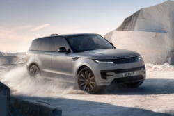RANGE ROVER SPORT รถ อีวี วิ่งไกล 600 กม.