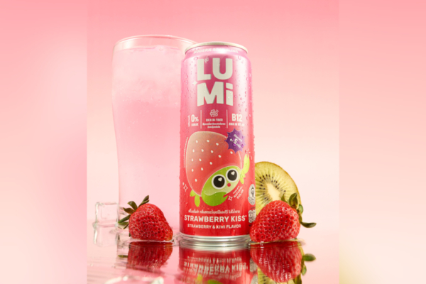 LUMi (ลูมิ) เปิด “Strawberry Kiss” พรีไบโอติกโซดา High-Fiber เขย่าวงการเครื่องดื่มซ่าใน 7-Eleven