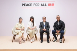 ‘ญาญ่า-อุรัสยา’ ร่วมออกแบบเสื้อยูนิโคล่ PEACE FOR ALL กำไรทั้งหมดนำบริจาค