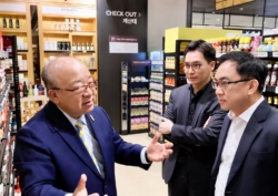 Shinsegae ปูซานเปิดพื้นที่สินค้าไทย พาณิชย์เร่งต่อยอดผลไม้-อาหาร-เครื่องปรุง