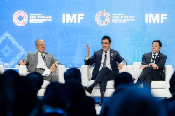 เอกนิติ มั่นใจเศรษฐกิจไทยโตกว่า 2.1% สรุป 2 เวทีใหญ่ ชูไทยเป็นสะพานเชื่อมโลกแตกขั้ว