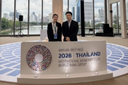 เปิดเบื้องหลัง 2 ล่ามไทยบนเวทีโลก ทำไมงานประชุม IMF–World Bank 2026 ยังต้องใช้มนุษย์ ?