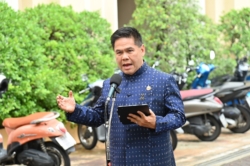 กรมโรงงานฯ เร่งกำจัดคราบน้ำมันในปราจีนฯ ย้ำไม่ใช่สารพิษ