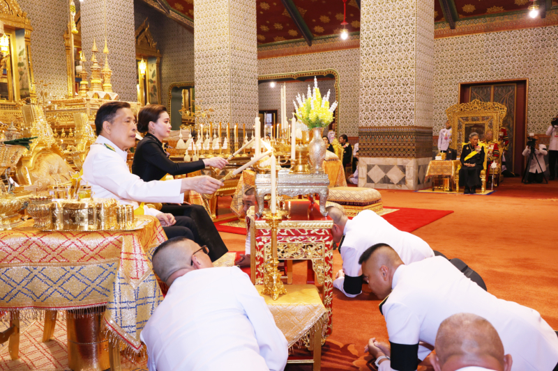 ในหลวง พระราชินี ทรงบำเพ็ญพระราชกุศล วันนวมินทรมหาราช 2569