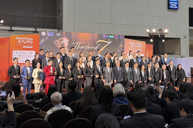 กวาดรางวัล 3 ปีซ้อน! FIVE STAR ตอกย้ำความสำเร็จต่อเนื่อง คว้า 2 รางวัลแฟรนไชส์ยอดเยี่ยมระดับประเทศ