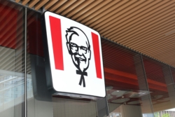 วิเคราะห์ดีลประวัติศาสตร์ KFC จับมือโคคาโคล่า ปิดฉากสัมพันธ์ 40 ปีเป๊ปซี่