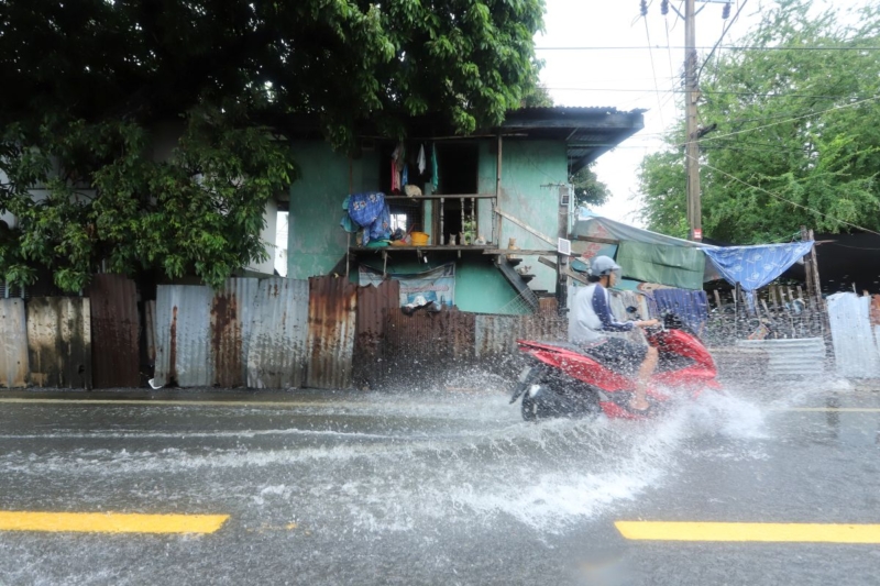 อุตุฯ เตือน ‘ฝนฟ้าคะนอง-ลมกระโชกแรง’ ถล่มไทยตอนบน ชี้เตือนรอบใหม่ 4-7 ต.ค. เสี่ยงฝนหนักระลอกสอง